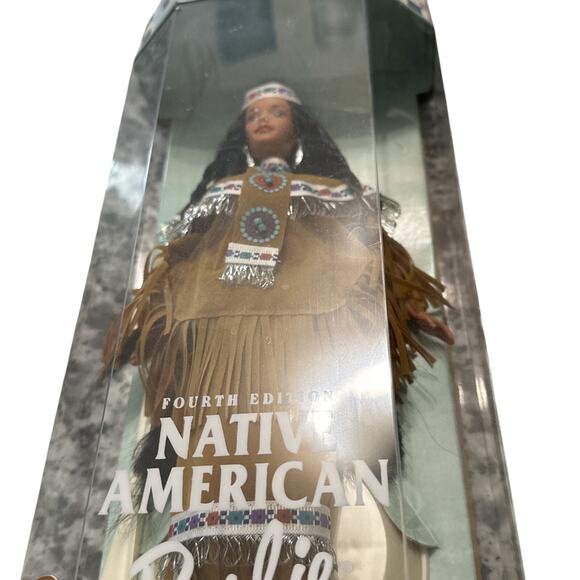(Unopened) 1997 Barbie Collector Fourth Edition Native American - Picture 2 of 6